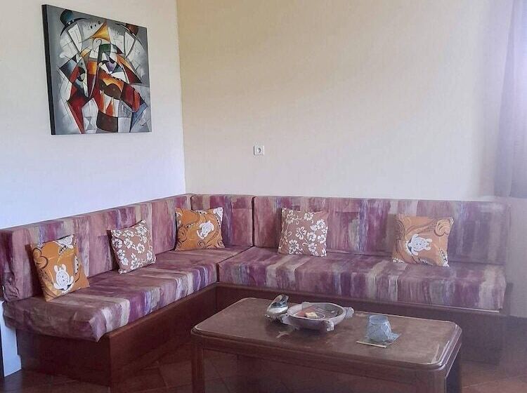 پانسیون Te Mana Lodge