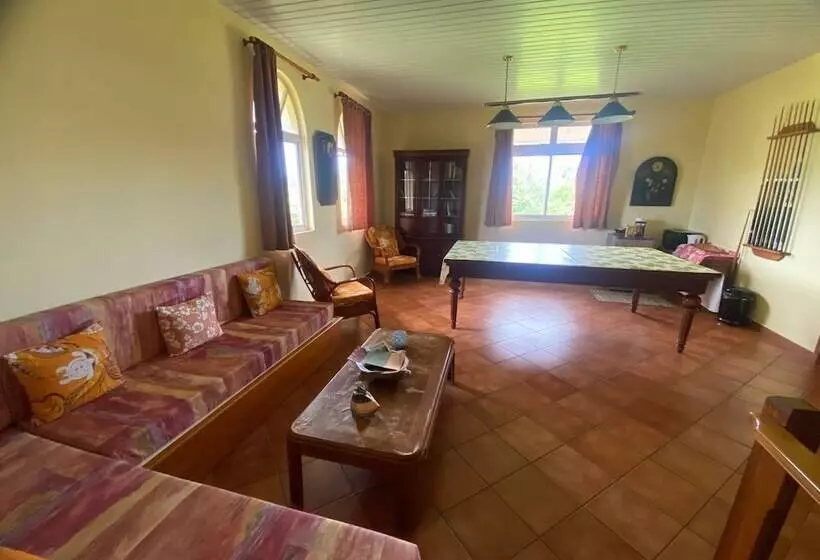 پانسیون Te Mana Lodge