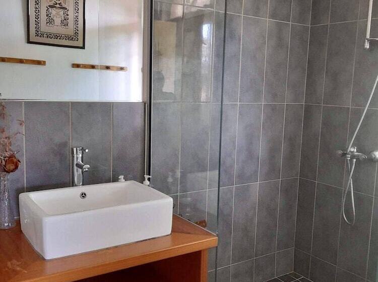 پانسیون Te Mana Lodge