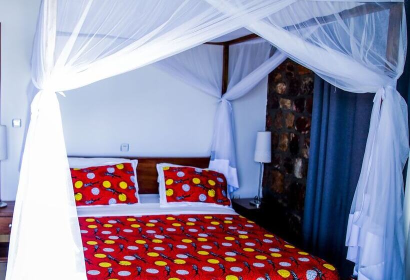 تختخواب و صبحانه Kay Sun Hotel Which Offer Different Service And Facilities