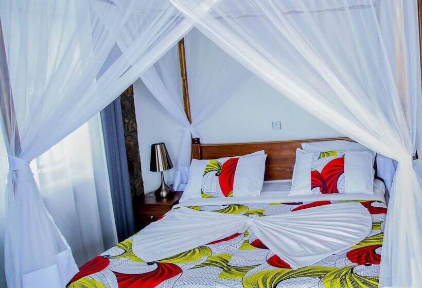 تختخواب و صبحانه Kay Sun Hotel Which Offer Different Service And Facilities