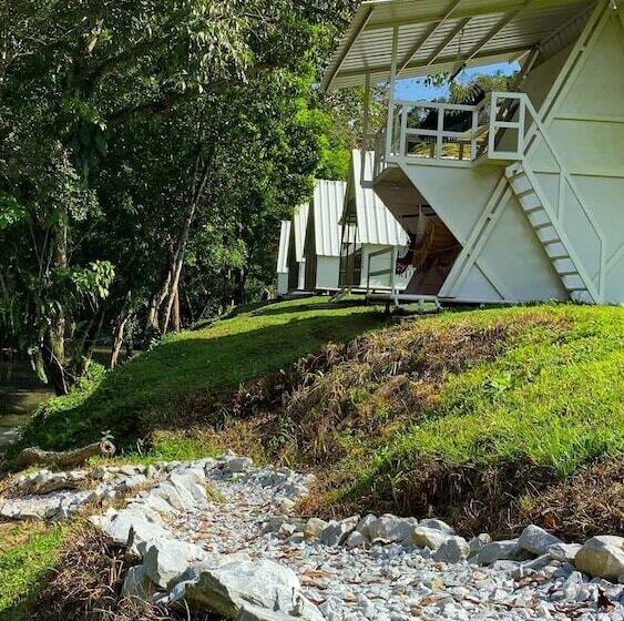 酒店 Paraíso Escondido Cabañas, Reserva Rio Claro, San Luis Doradal