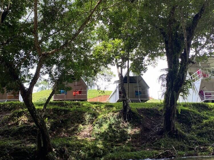 酒店 Paraíso Escondido Cabañas, Reserva Rio Claro, San Luis Doradal
