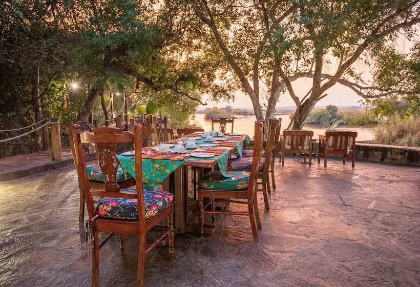 Hotelli Tintswalo Siankaba