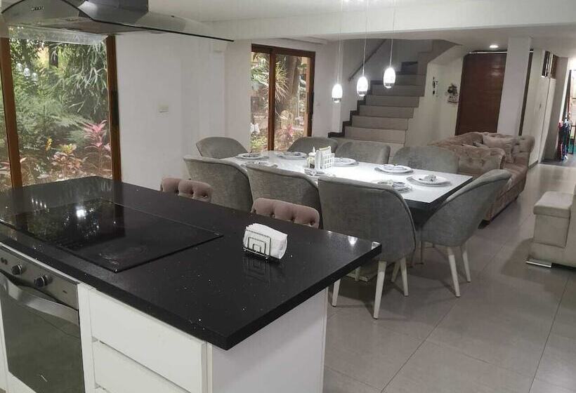 Pension Casa Suyte Leguizamon