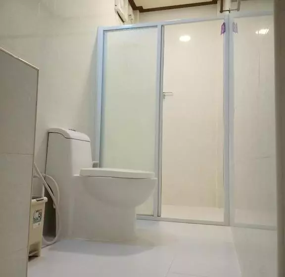 پانسیون Fins Dive And Leisure