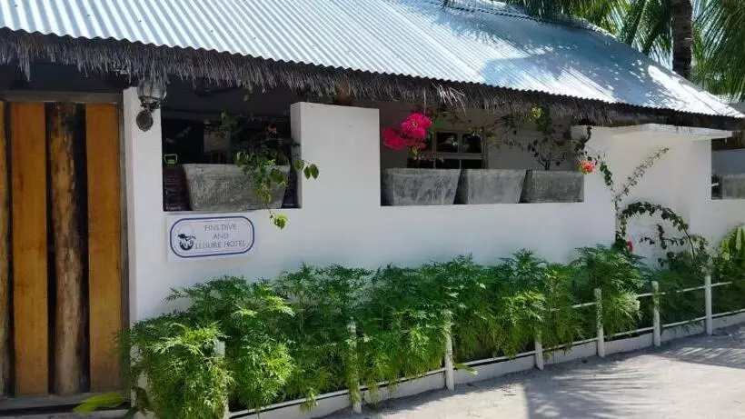 پانسیون Fins Dive And Leisure