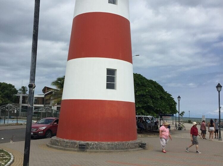 پانسیون Frente Al Mar Loft