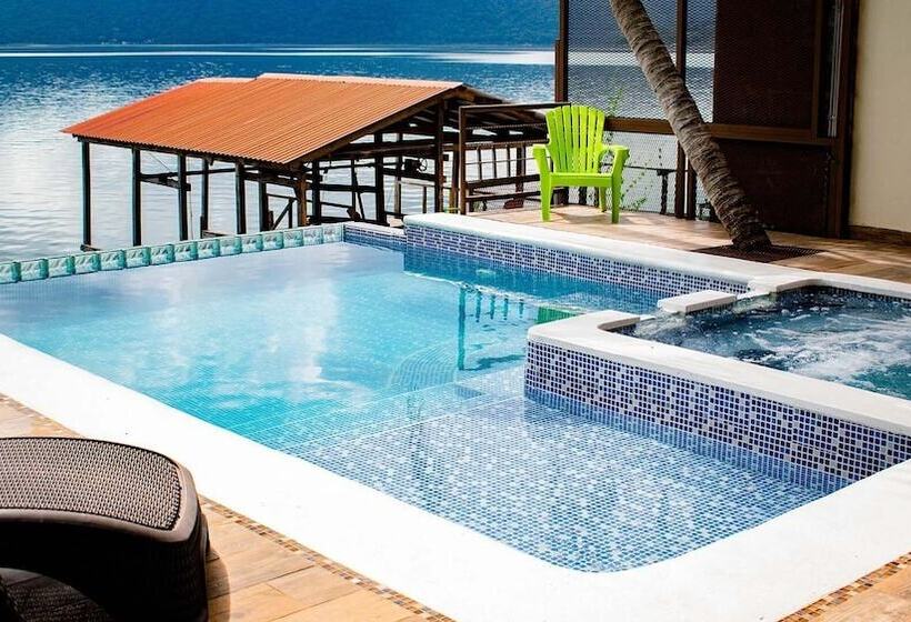 پانسیون Quinta Sunset