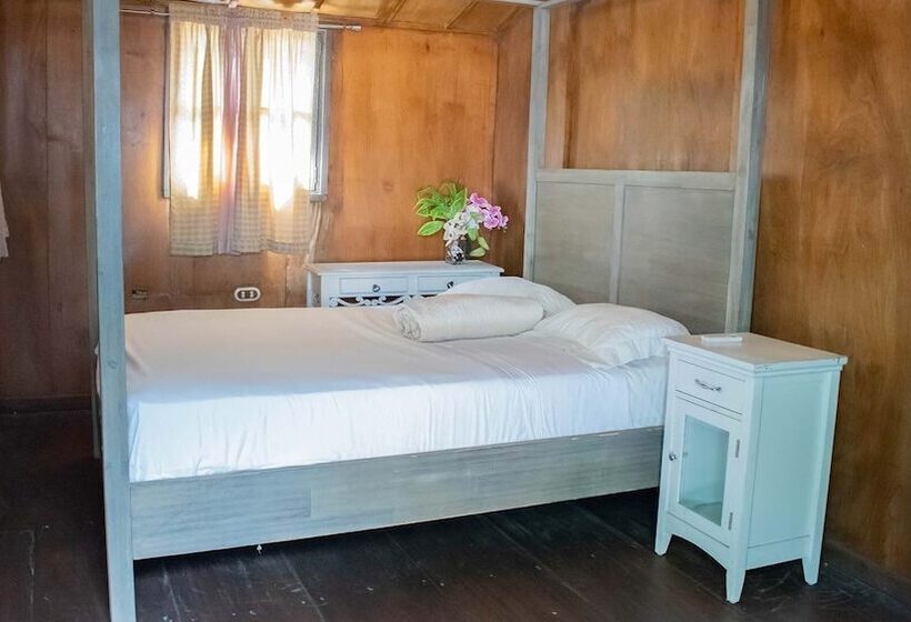 پانسیون Quinta Sunset