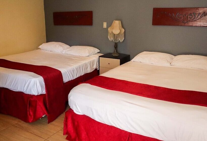 پانسیون Quinta Sunset