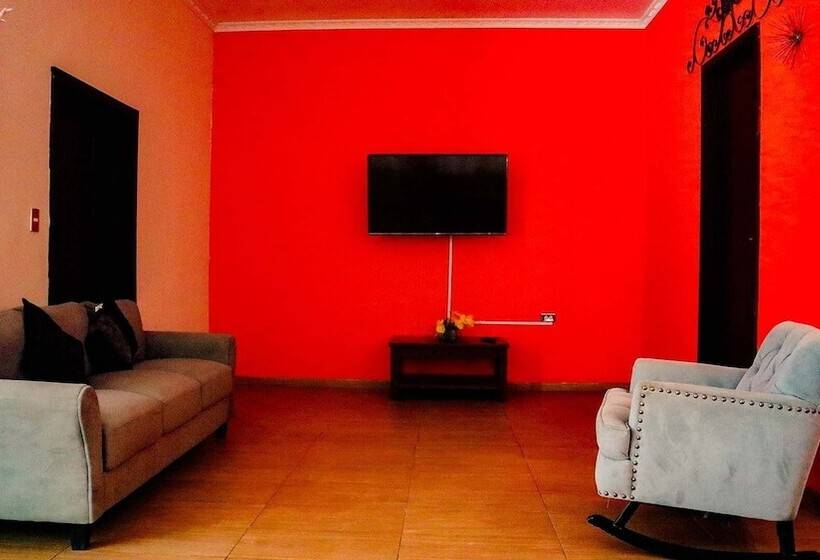 پانسیون Quinta Sunset