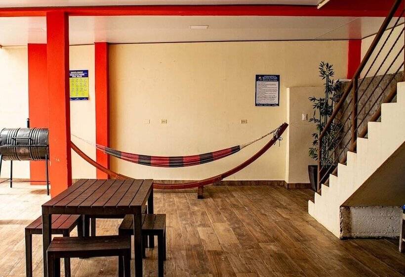 پانسیون Quinta Sunset