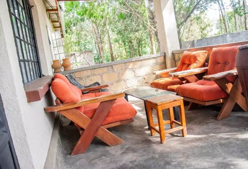 پانسیون Stone Camp Naivasha