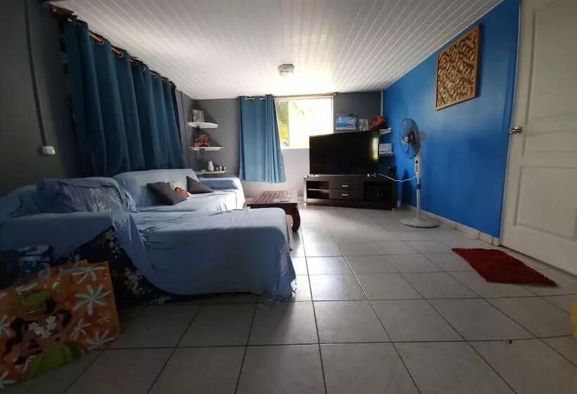 پانسیون Villa De La Baie