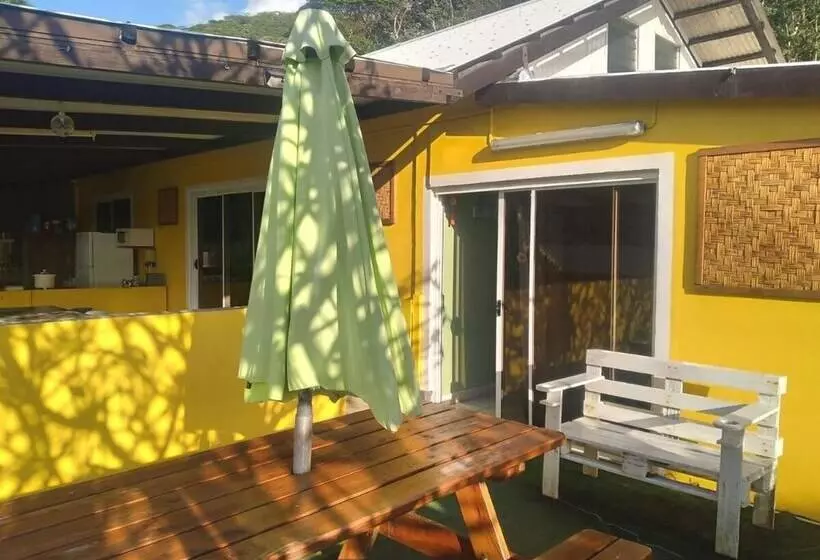 پانسیون Villa De La Baie