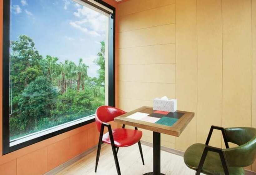 Seogwipo Bogeumji Pension