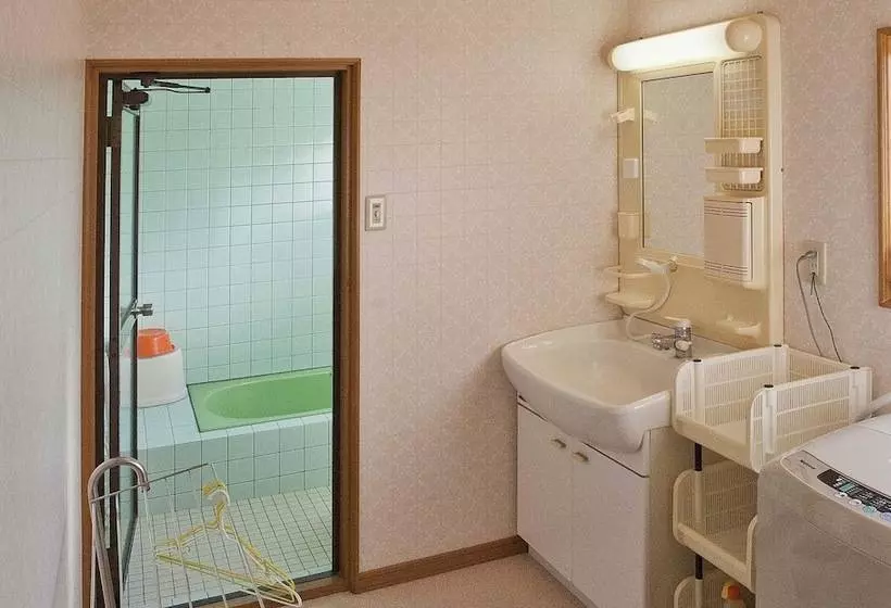 ユースホステル Dormitory Sandanya Guest House
