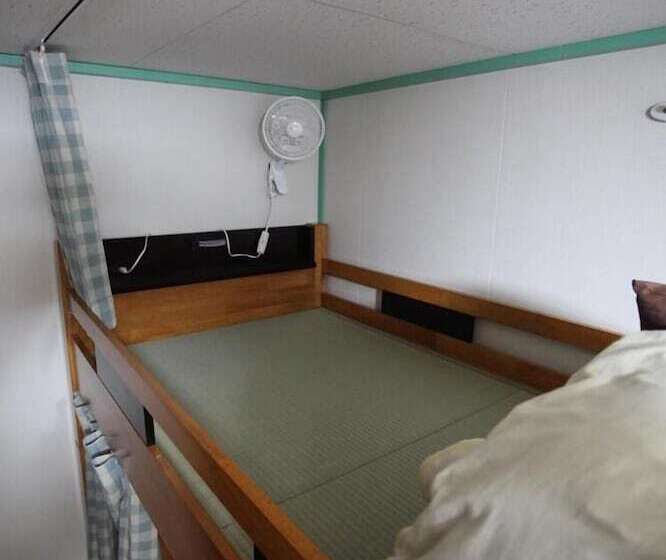 הוסטל Dormitory Sandanya Guest House