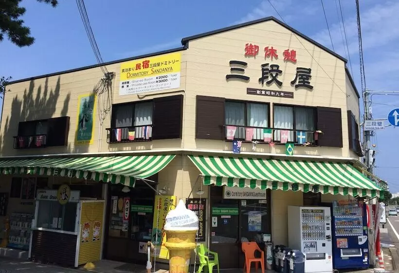 ユースホステル Dormitory Sandanya Guest House
