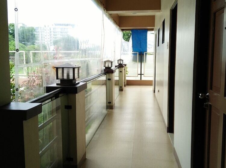 ベッドアンドブレックファースト Belize Tagaytay