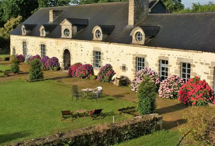ベッドアンドブレックファースト Château De La Chasseguerre