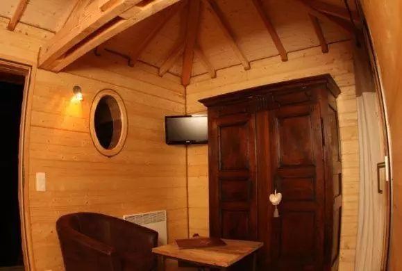 Aamiaismajoitus (B&B) Les Cabanes En Provence