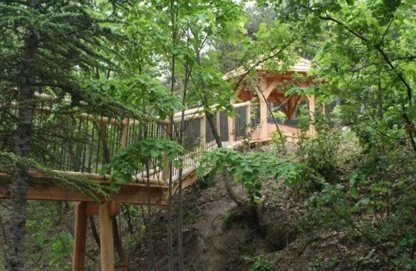 Aamiaismajoitus (B&B) Les Cabanes En Provence