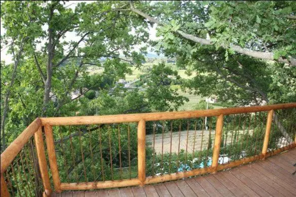 Aamiaismajoitus (B&B) Les Cabanes En Provence
