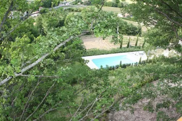 Aamiaismajoitus (B&B) Les Cabanes En Provence