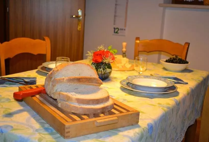 ホテル Agriturismo Terra Del Carso