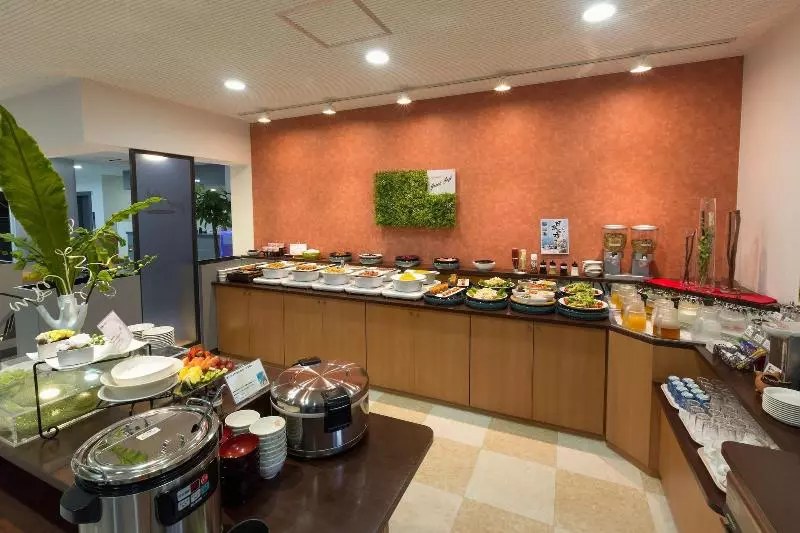 Hotelli Annex Inn