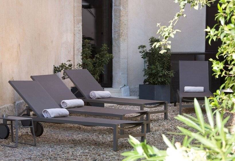 هتل Boutique Hôtel Des Remparts & Spa