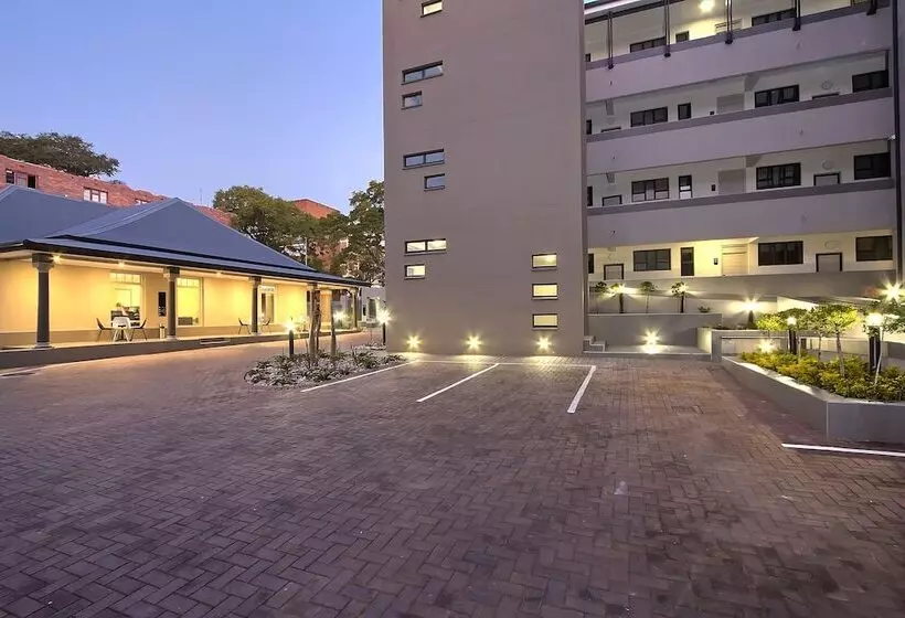 Hotelli The Park Lodge