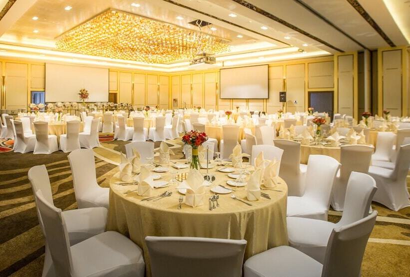 فندق Winford Resort And Casino Manila