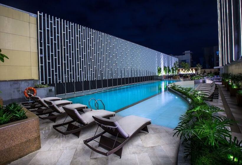 فندق Winford Resort And Casino Manila