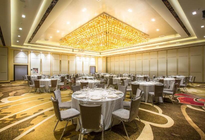 فندق Winford Resort And Casino Manila