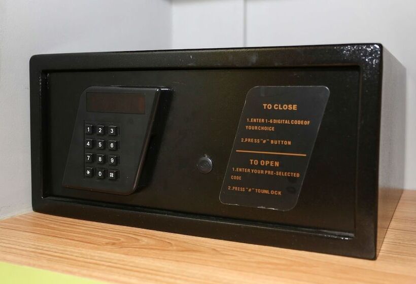 فندق Wisma Sederhana Mitra Reddoorz