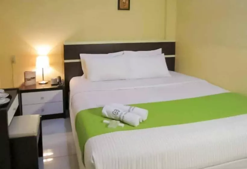 ホテル Wisma Sederhana Mitra Reddoorz