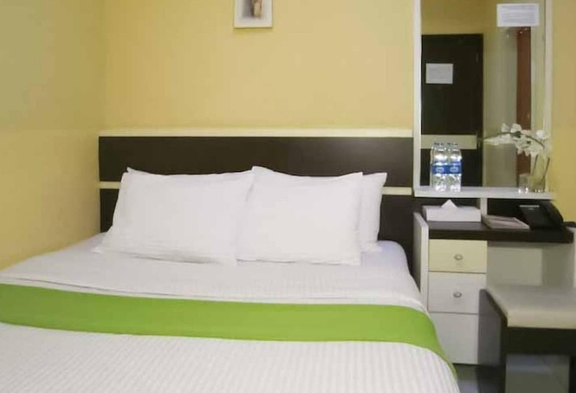 فندق Wisma Sederhana Mitra Reddoorz