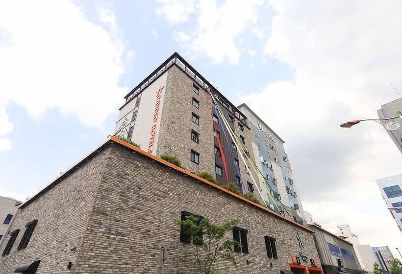 Отель Yangsan Seoksan Candeo