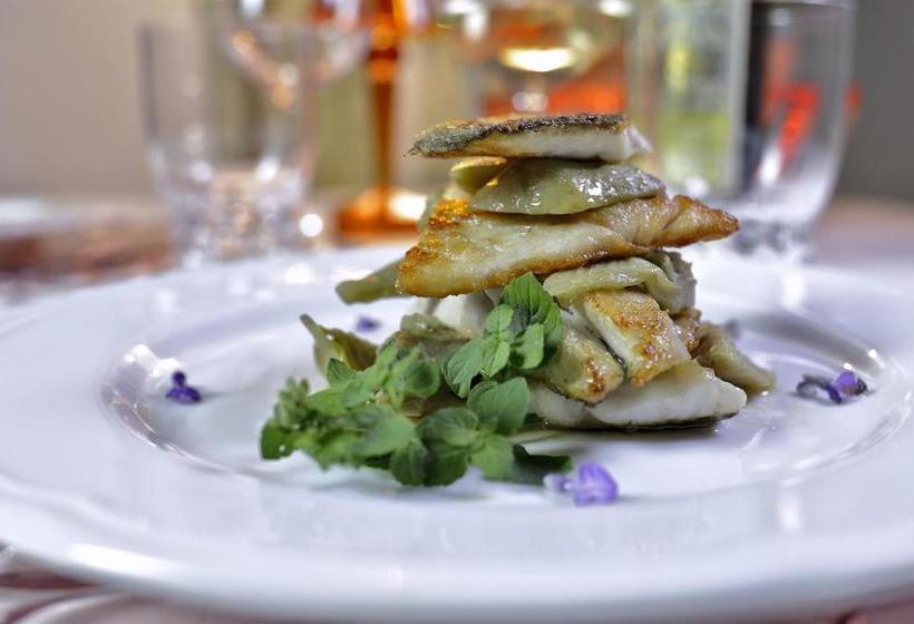 بنسيون Borgo La Colombara