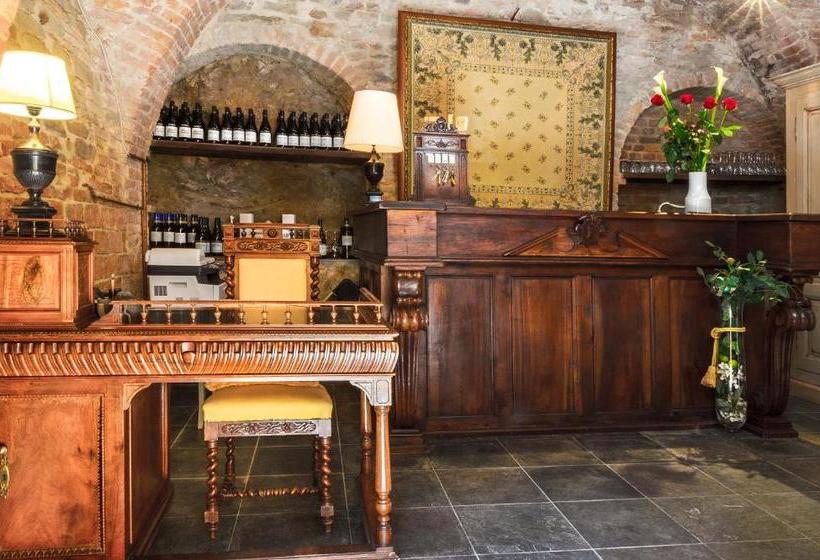 Pension Dimora I Manichei