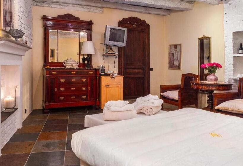 Pension Dimora I Manichei