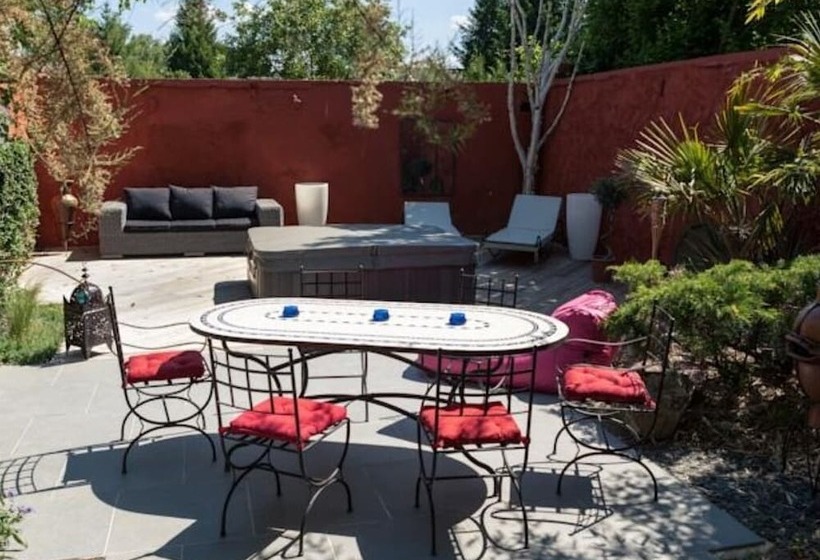 פנסיון Le Corrigot