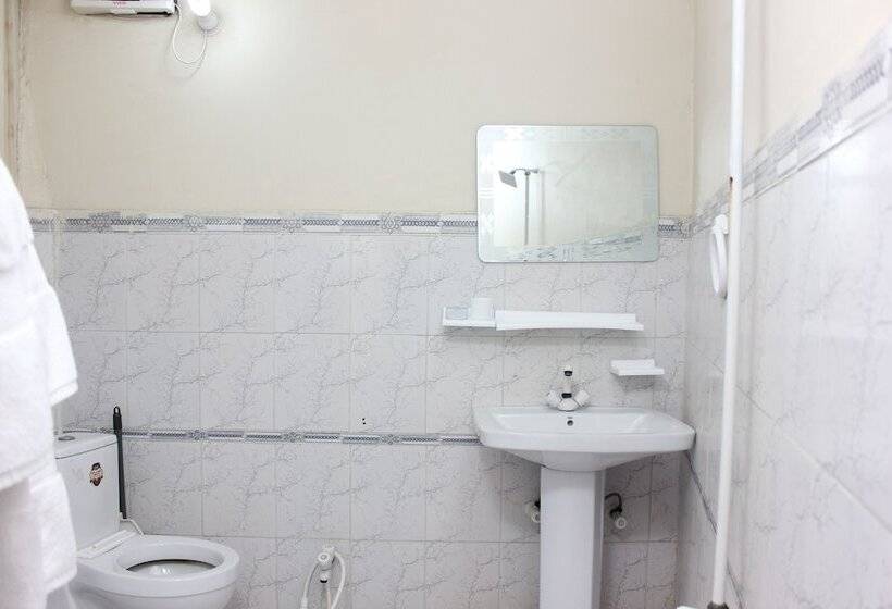 پانسیون Royal Palace