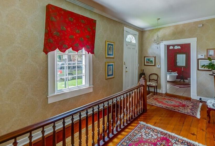 펜션 Steele Cottage