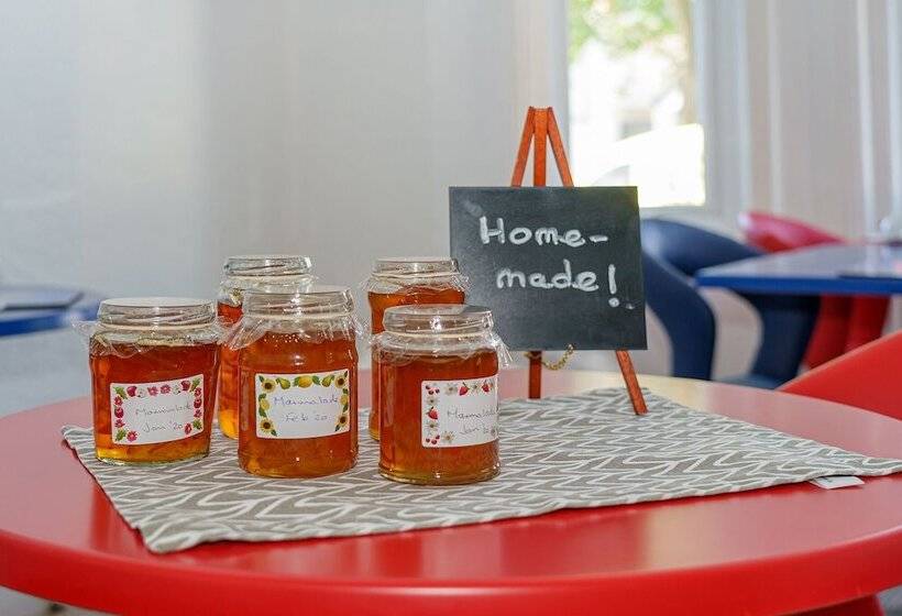 פנסיון Stour Lodge Guest House