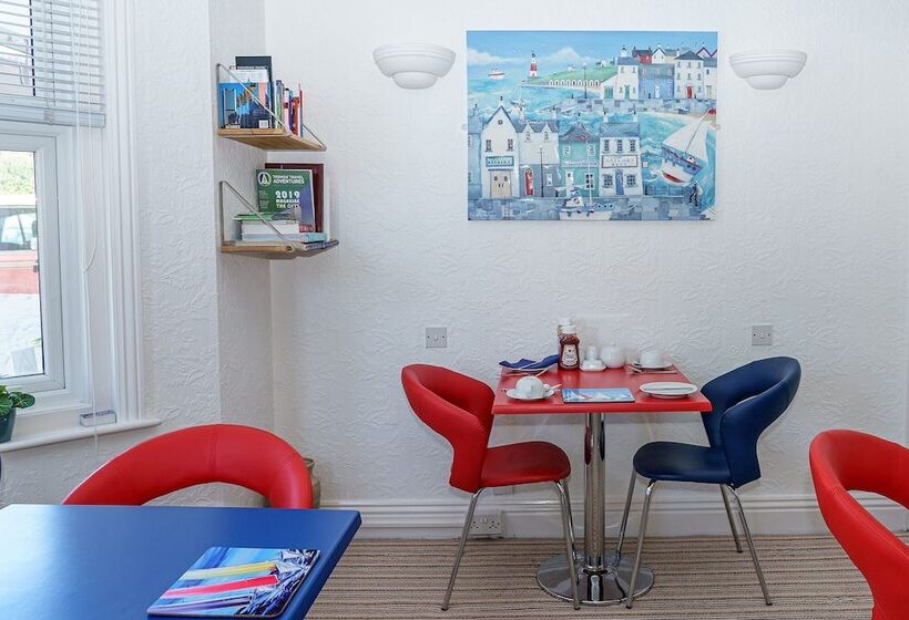 פנסיון Stour Lodge Guest House