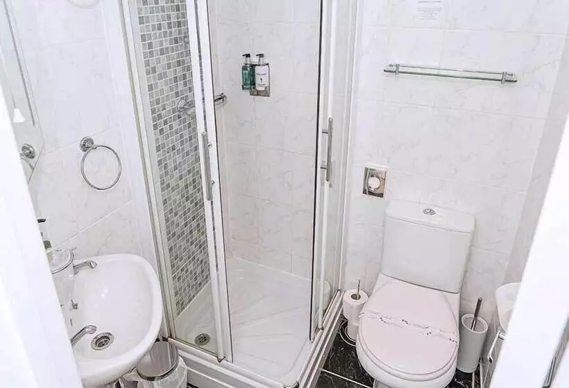 ペンション Stour Lodge Guest House
